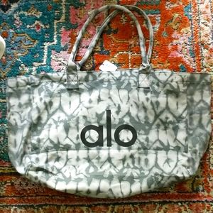 Also yoga tie dye bag